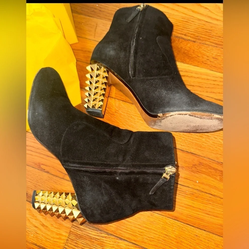 NOT FOR SALE  Studded Heel Suede Boots women’s size EU 41 (US 11) vtg
